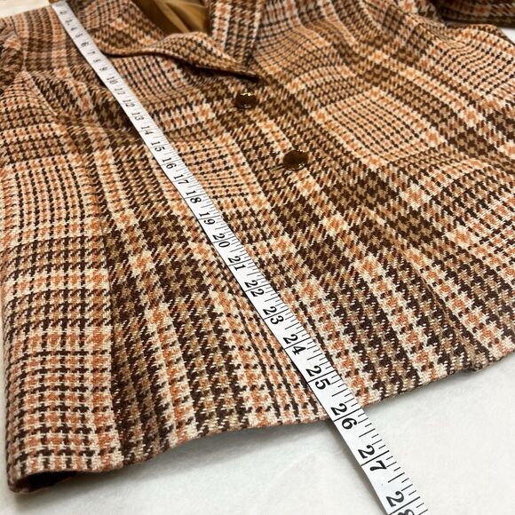 Kasper Plaid Blazer in Brown and Cream - Picture 10 of 10